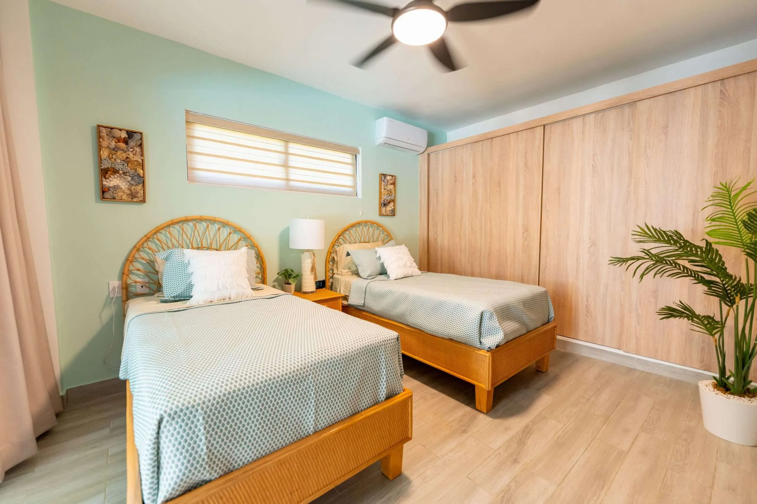 Villa CaprI Bedroom 92