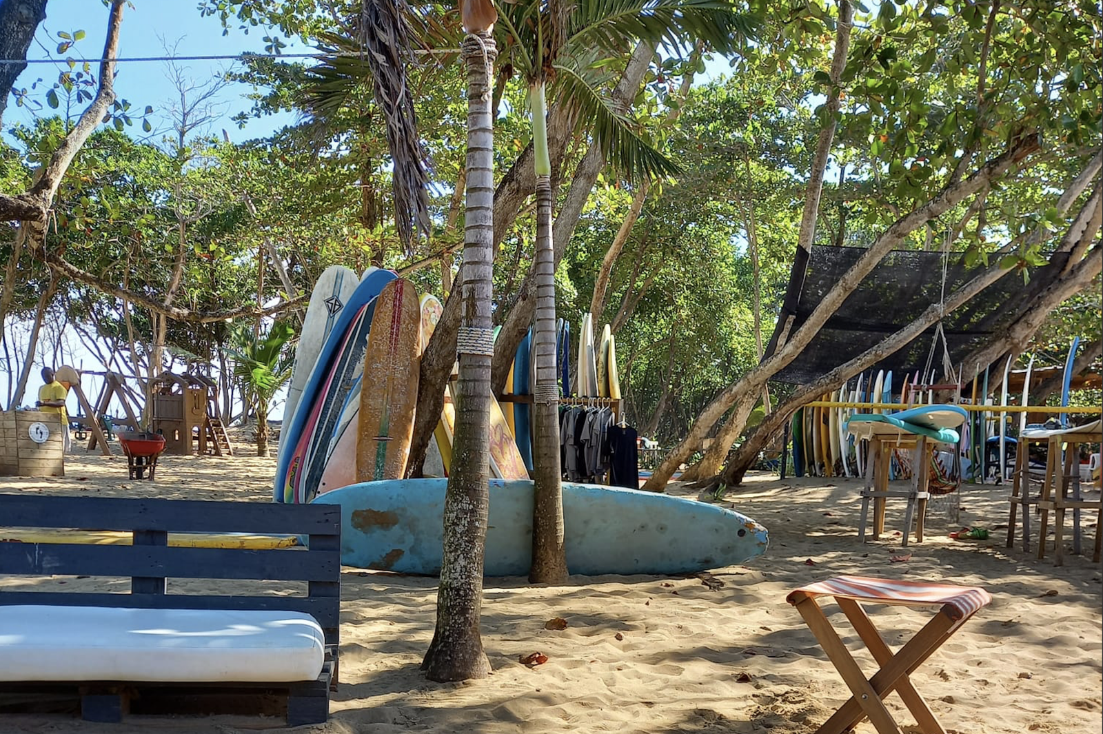 Encuentro Beach Surf Shacks