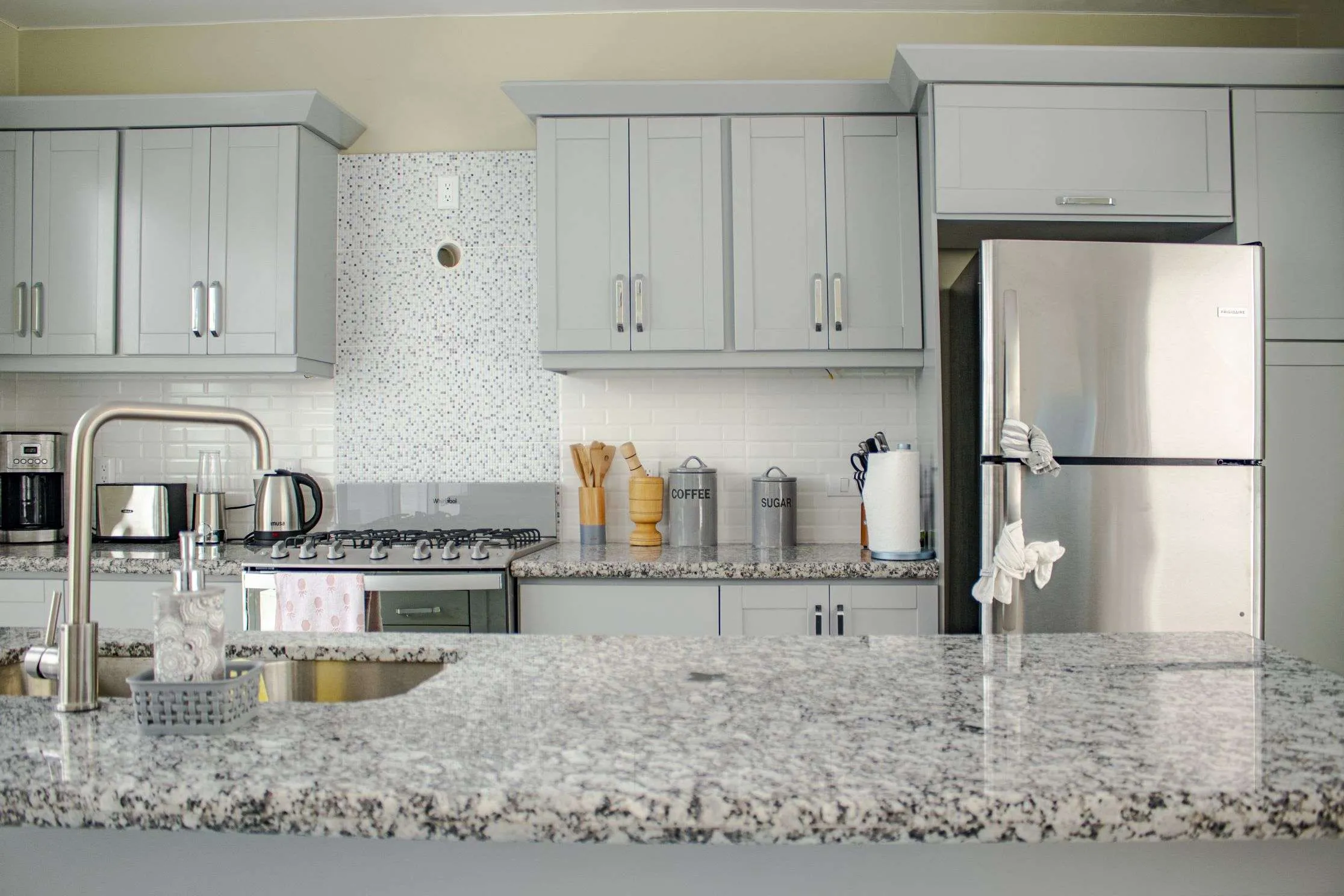 Casa Linda Villa Seashell Kitchen 03