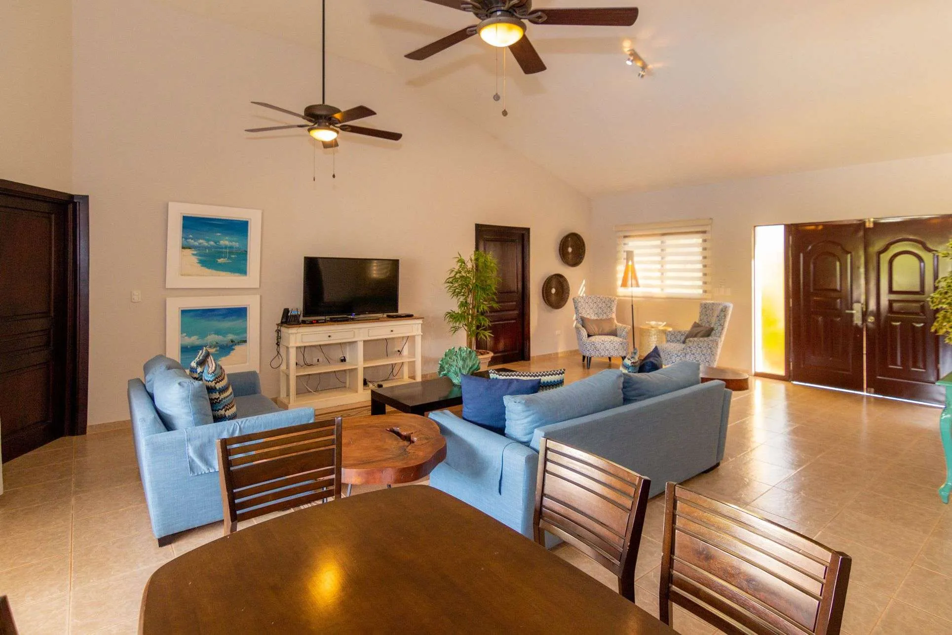 Casa Linda Villa Bella Living Room 02