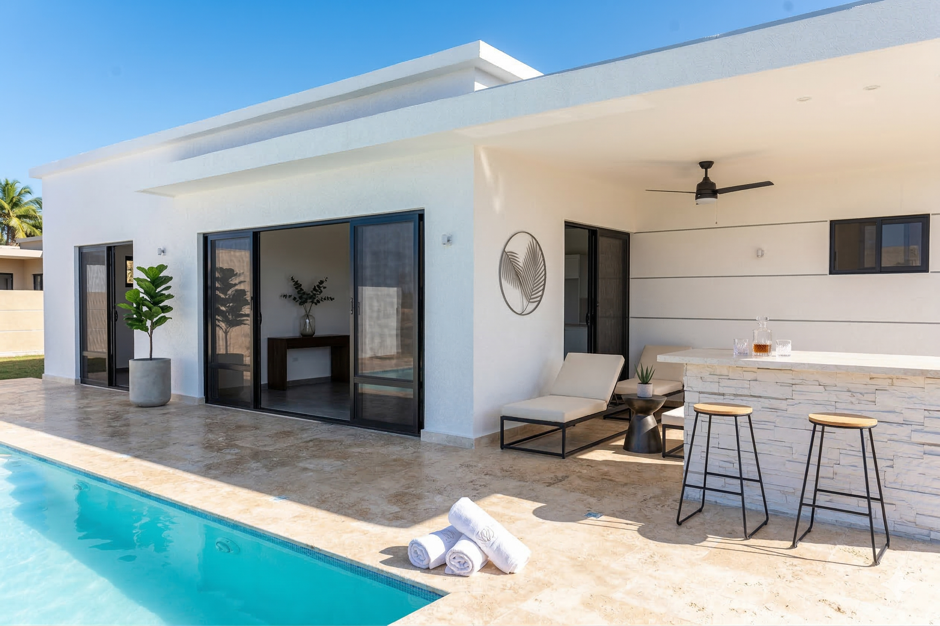 Casa Linda Villa Bliss Back View 2