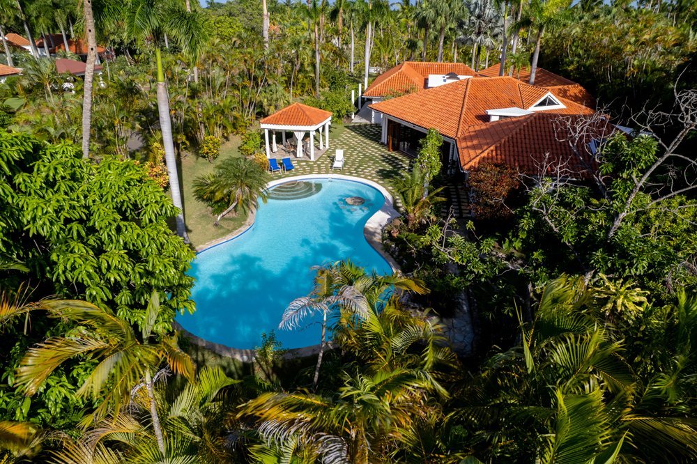 SHR Villa Luna Airiel Pool