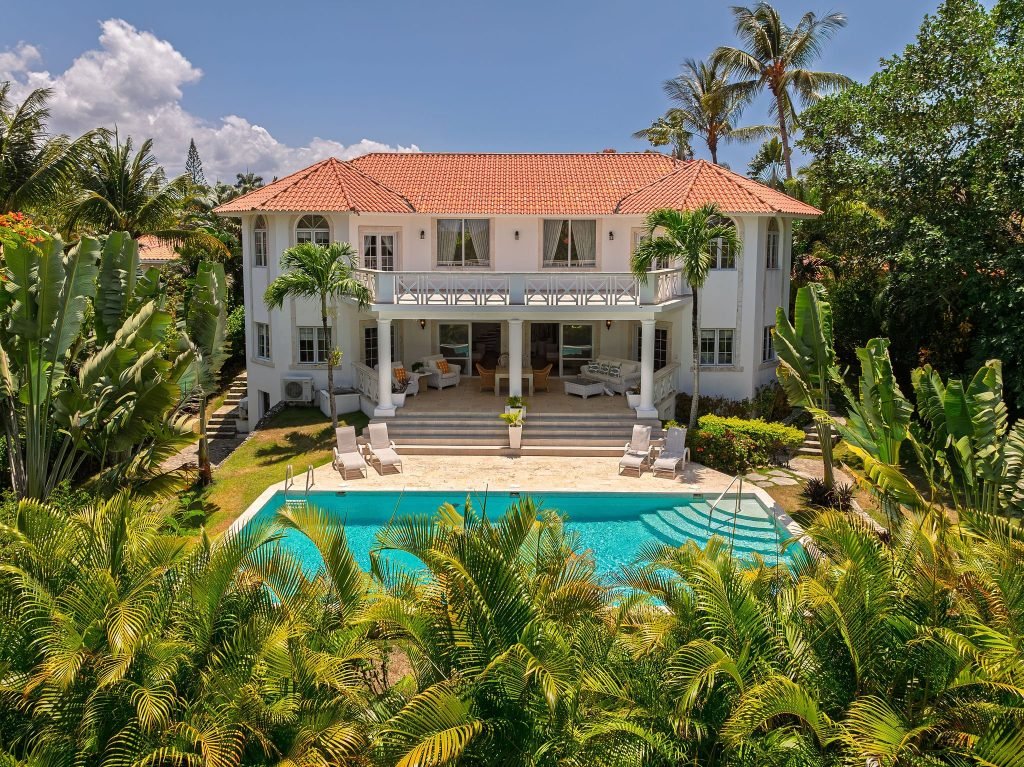 SHR Villa Royale Impressive Back View