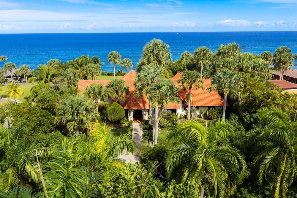 Sea Horse Ranch oceanfront villa